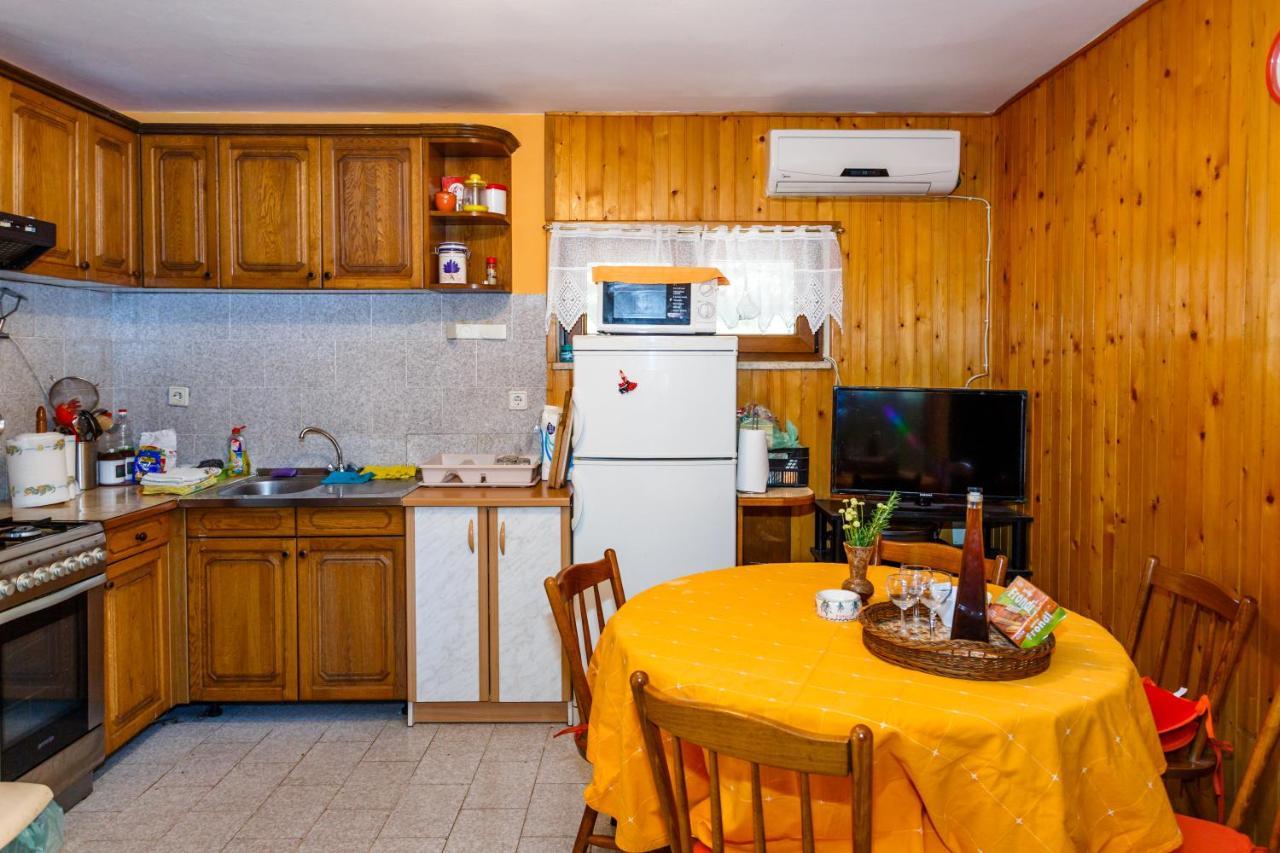 Apartmani Marica Risika Exterior photo
